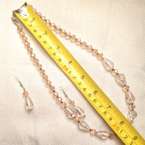 Blush Pink Clear Glass Beaded Necklace Earring Set Faceted Teardrop Handcrafted - Picture 4 of 4